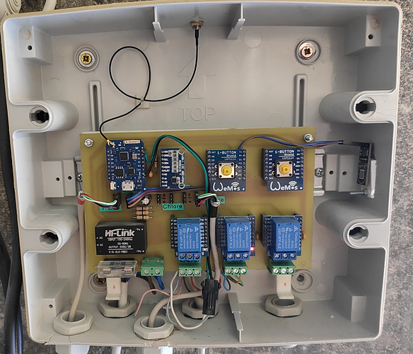 Boitier wemos piscine