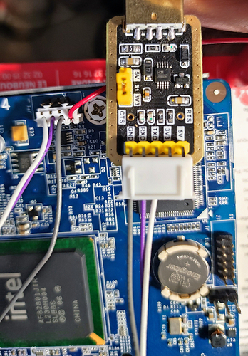 DS412+_serial_pins