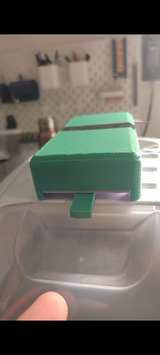 1000030104